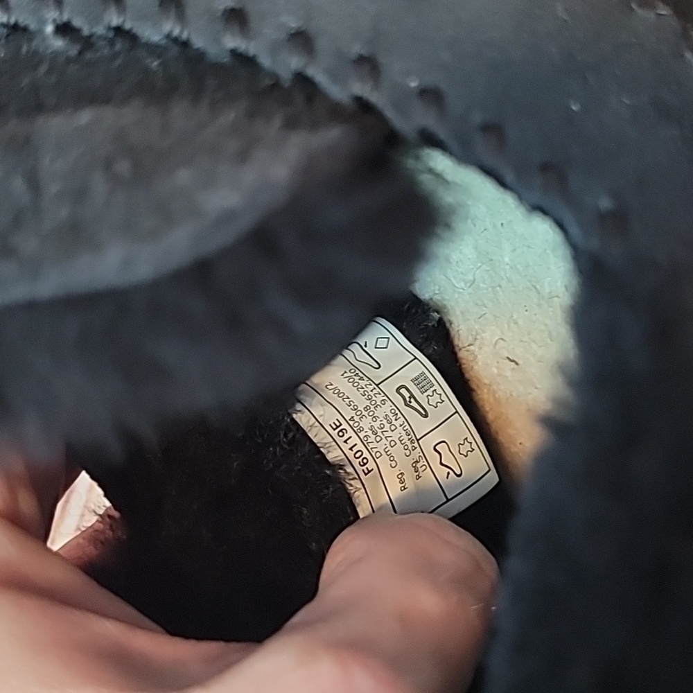 UGG McKay Boots - Picture 13 of 16